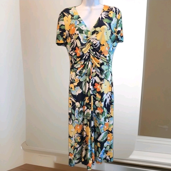 Maggy London Dresses & Skirts - 164 Maggy London Black Yellow Orange Floral Midi Dress